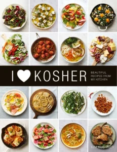 I heart Kosher with boxes filled with different Kosher dishes
