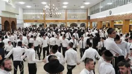 Yeshiva boys in Tifrach Yeshiva dancing on simchat Torah